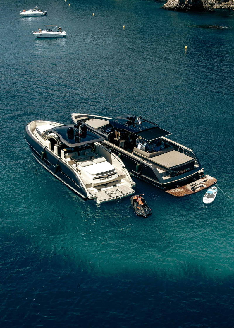 Luxury Yachts, Luxury Sailing Destination