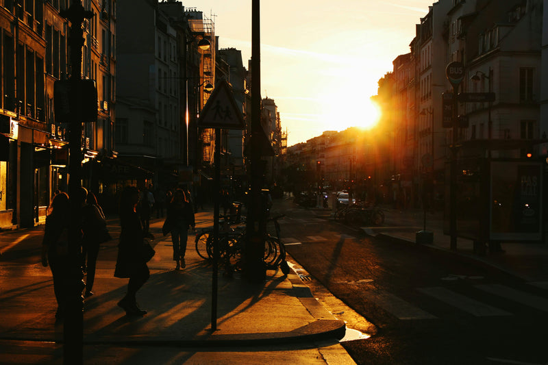 Le Marais Paris offers an escape from the hustle and bustle, where the art of understatement is celebrated in every corner.